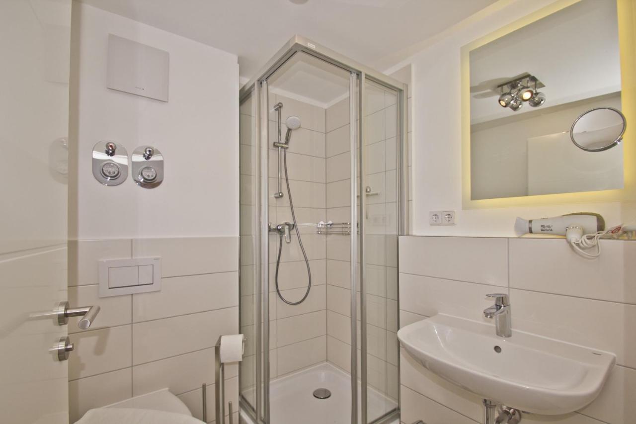Lietzow Moderne Ferienwohnung Mit Balkon, Meerblick - Ferienresidenz Zwei Boddenfewo 1-2 מראה חיצוני תמונה